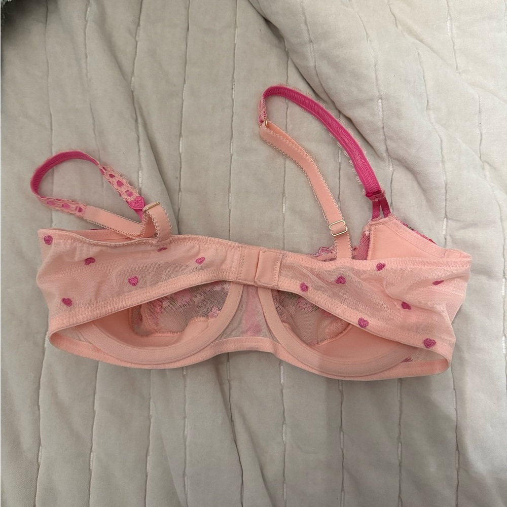 Nwot Vs Bra - image 2